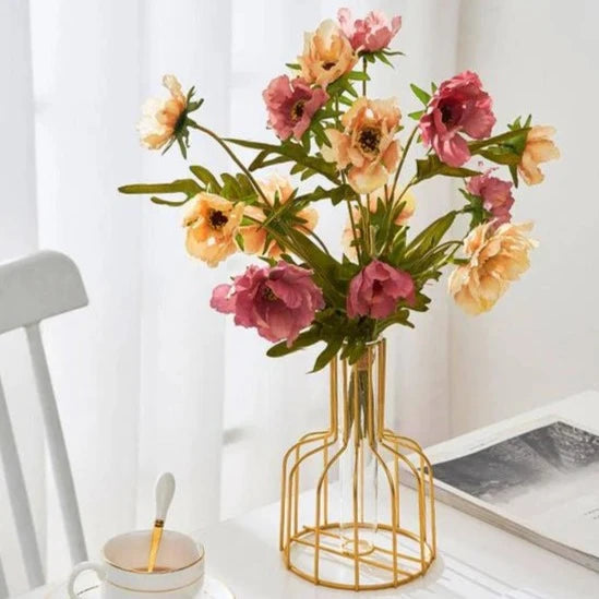 Vase cage doré