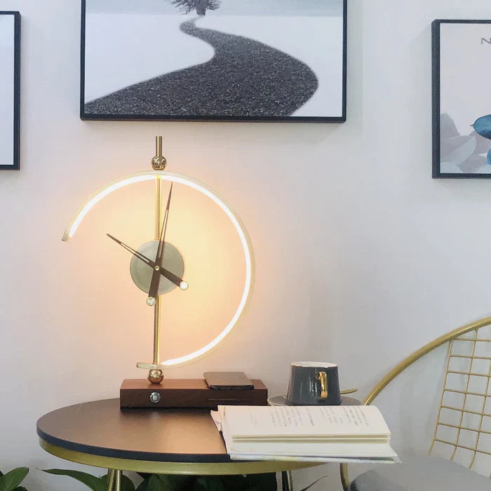 goyaLight™ – Éclairage, horloge et recharge sans fil en un seul objet