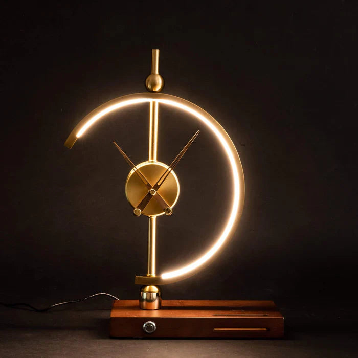 goyaLight™ – Éclairage, horloge et recharge sans fil en un seul objet