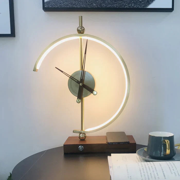 goyaLight™ – Éclairage, horloge et recharge sans fil en un seul objet