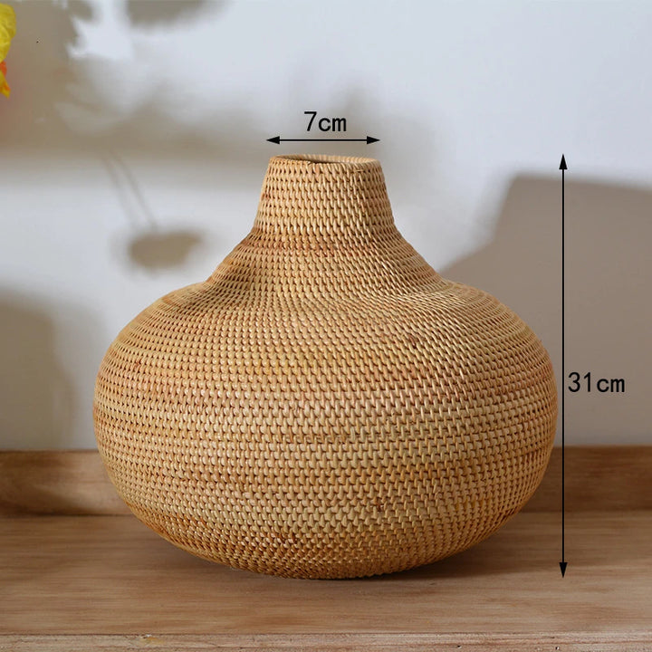Vase en rotin