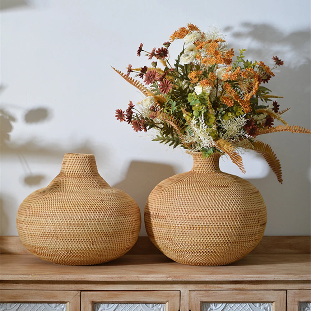 Vase en rotin