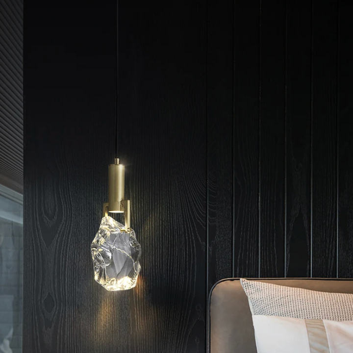 Suspension Crystal – Éclat Raffiné et Intemporel