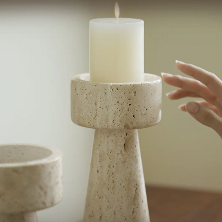 Bougeoir en Travertin Naturel – Élégance Rustique