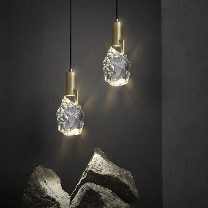 Suspension Crystal – Éclat Raffiné et Intemporel