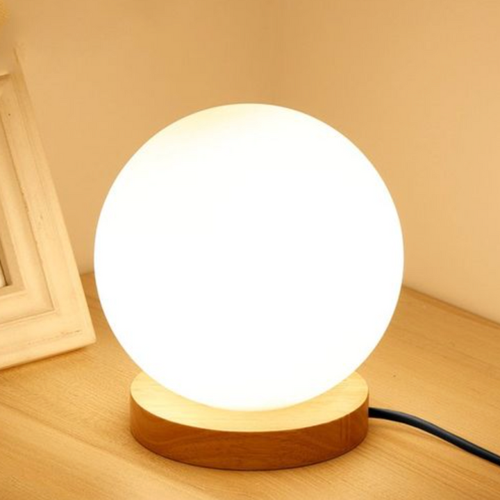 Lampe de Table Globe – Éclairage Élégant et Apaisant