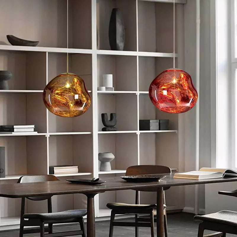 Suspension Métallique Sculpturale – Design Moderne à l’Effet Fondu