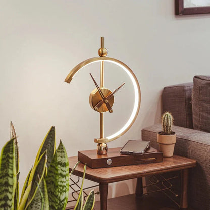 goyaLight™ – Éclairage, horloge et recharge sans fil en un seul objet