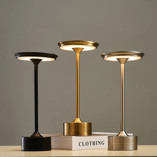 Lampe décorative en métal