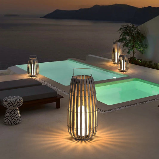 Lampe de Jardin en Rotin – Étanche et Rechargeable