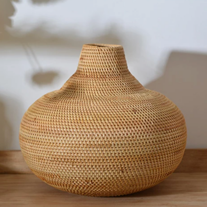 Vase en rotin