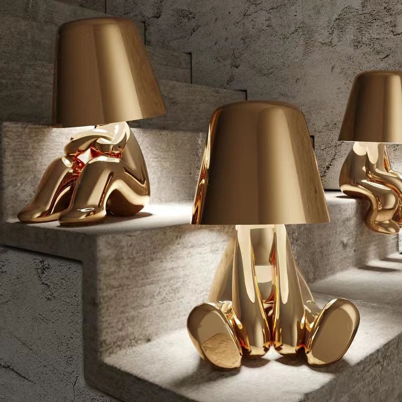Lampe décorative dorée thinker